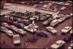 Scene of cars waiting for gas during 1973 OPEC oil embargo